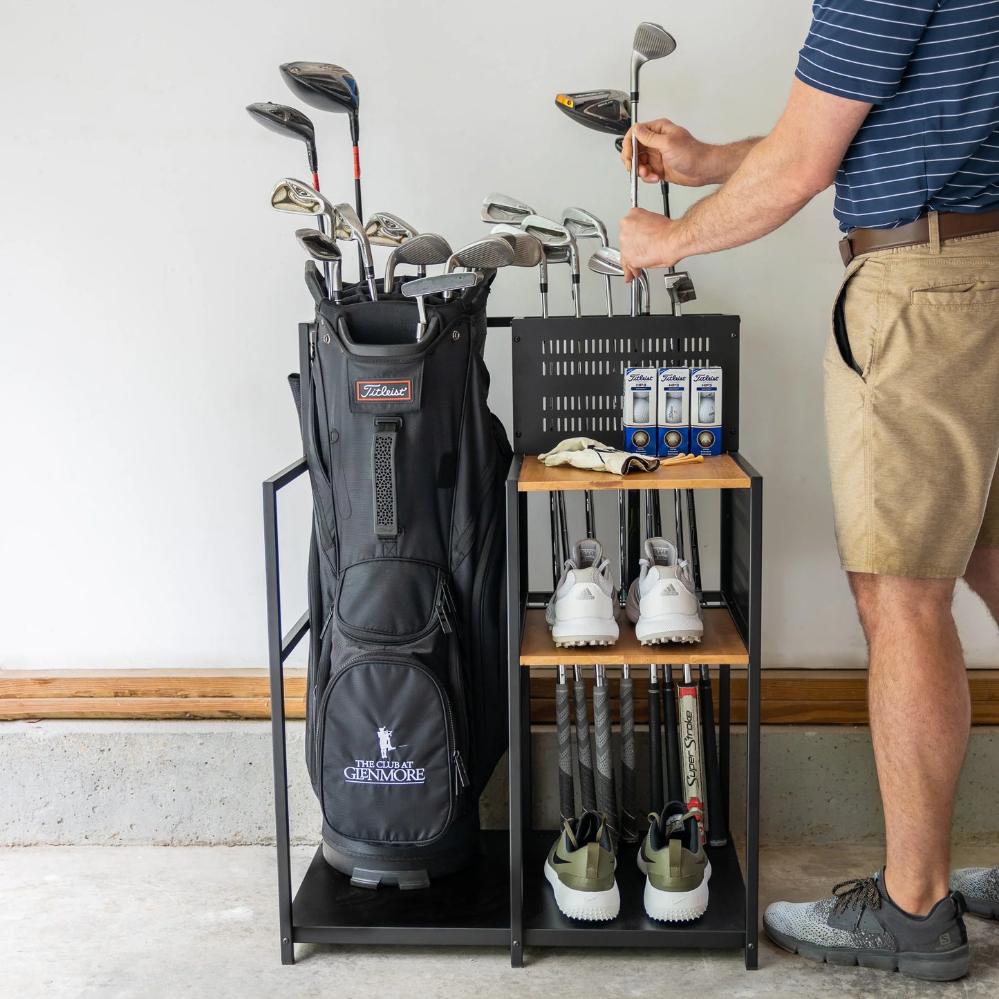 Golf Bags Storage Garage Organizer Golf Storage Rack Stand for Golf Bag Clubs and Golf Equipment Accessories Golf Bag Holder with Wheels for Club Shed and Basement Black